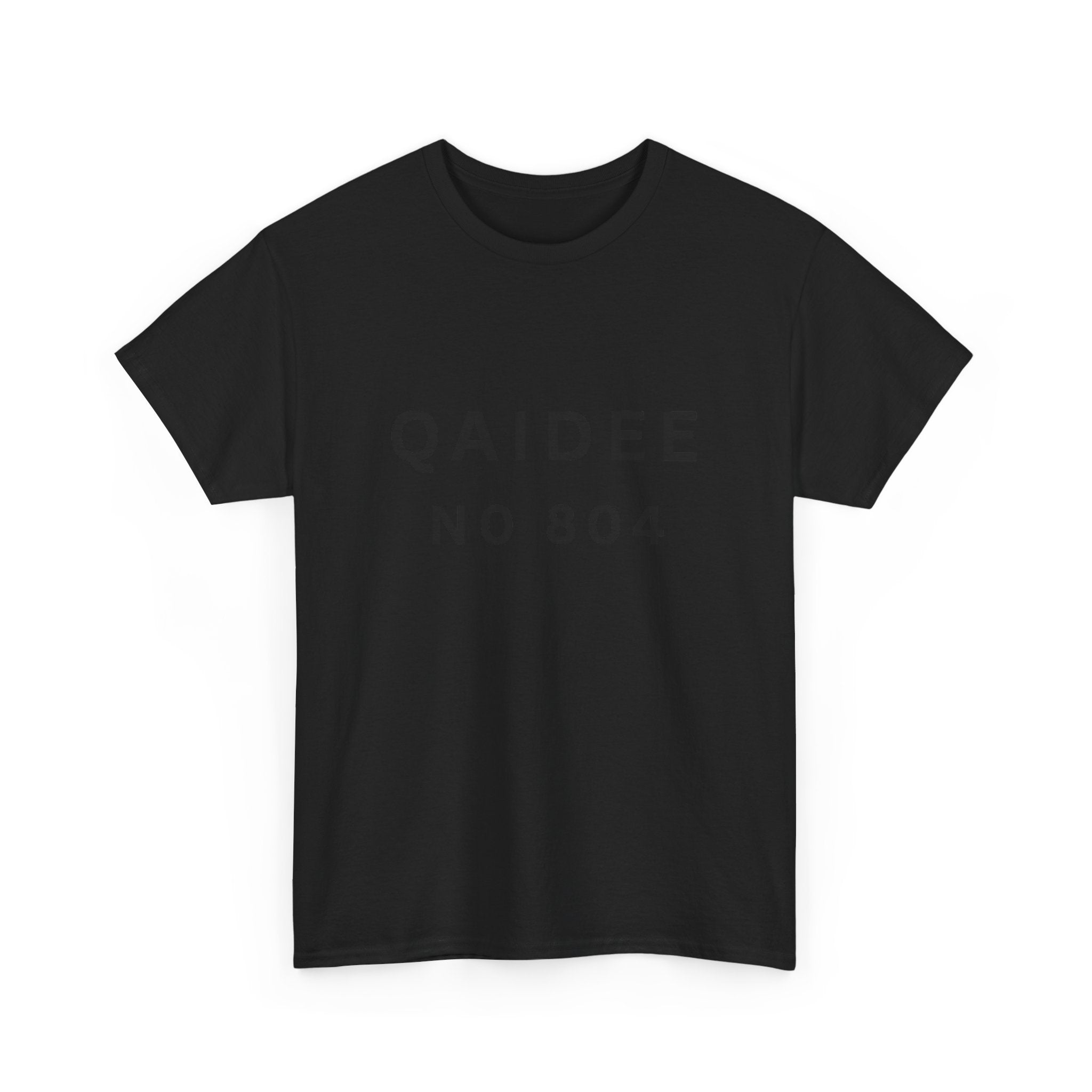 QAIDEE No 804 T‑Shirt — Minimalist Text Graphic Tee