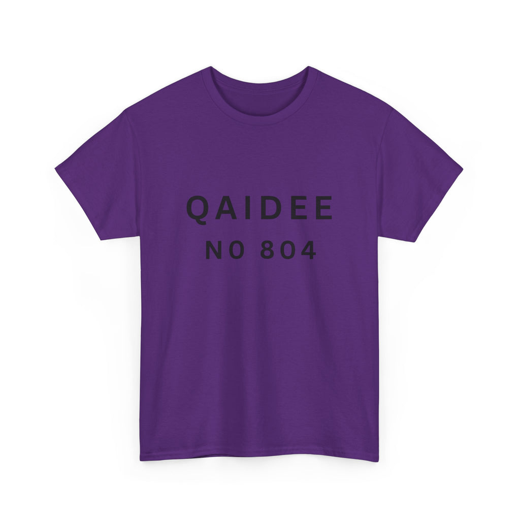 QAIDEE No 804 T‑Shirt — Minimalist Text Graphic Tee