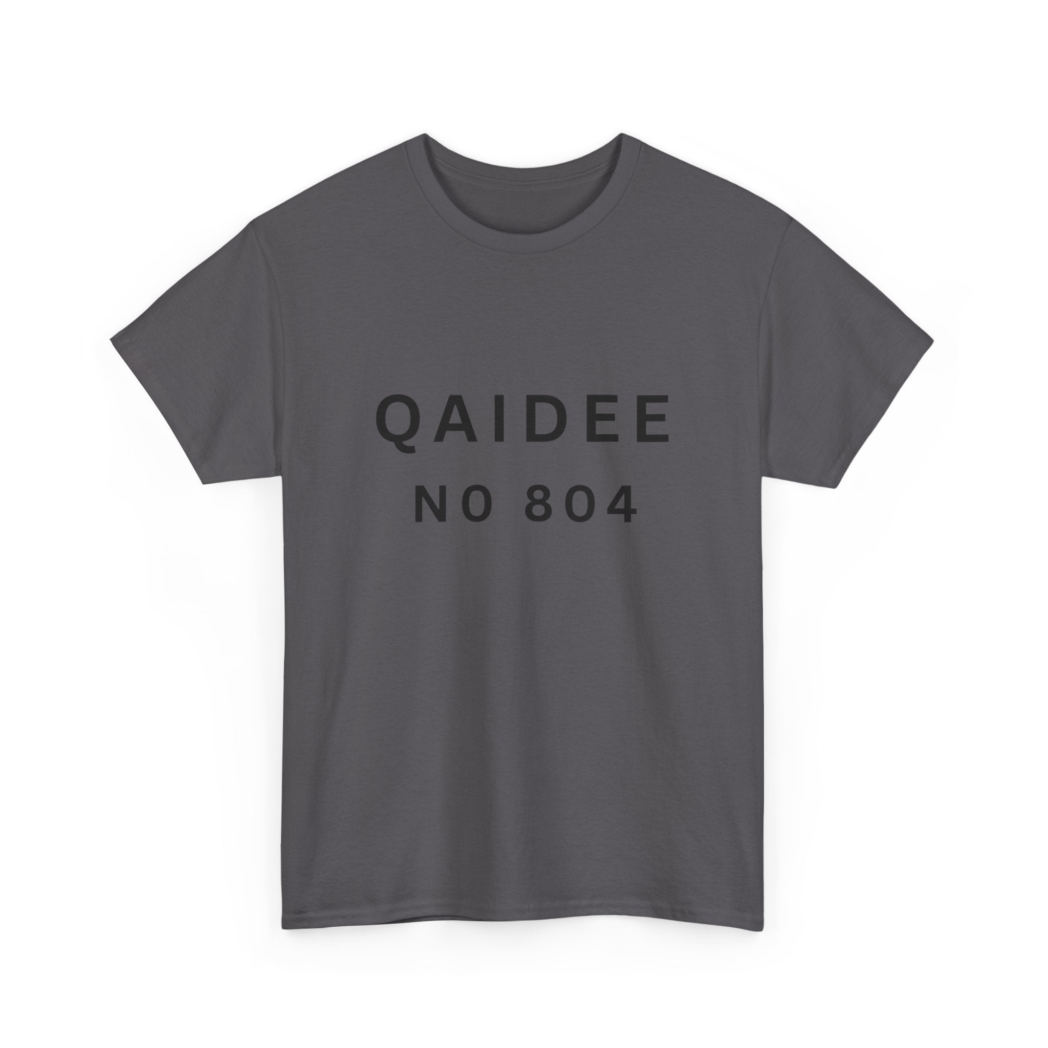 QAIDEE No 804 T‑Shirt — Minimalist Text Graphic Tee